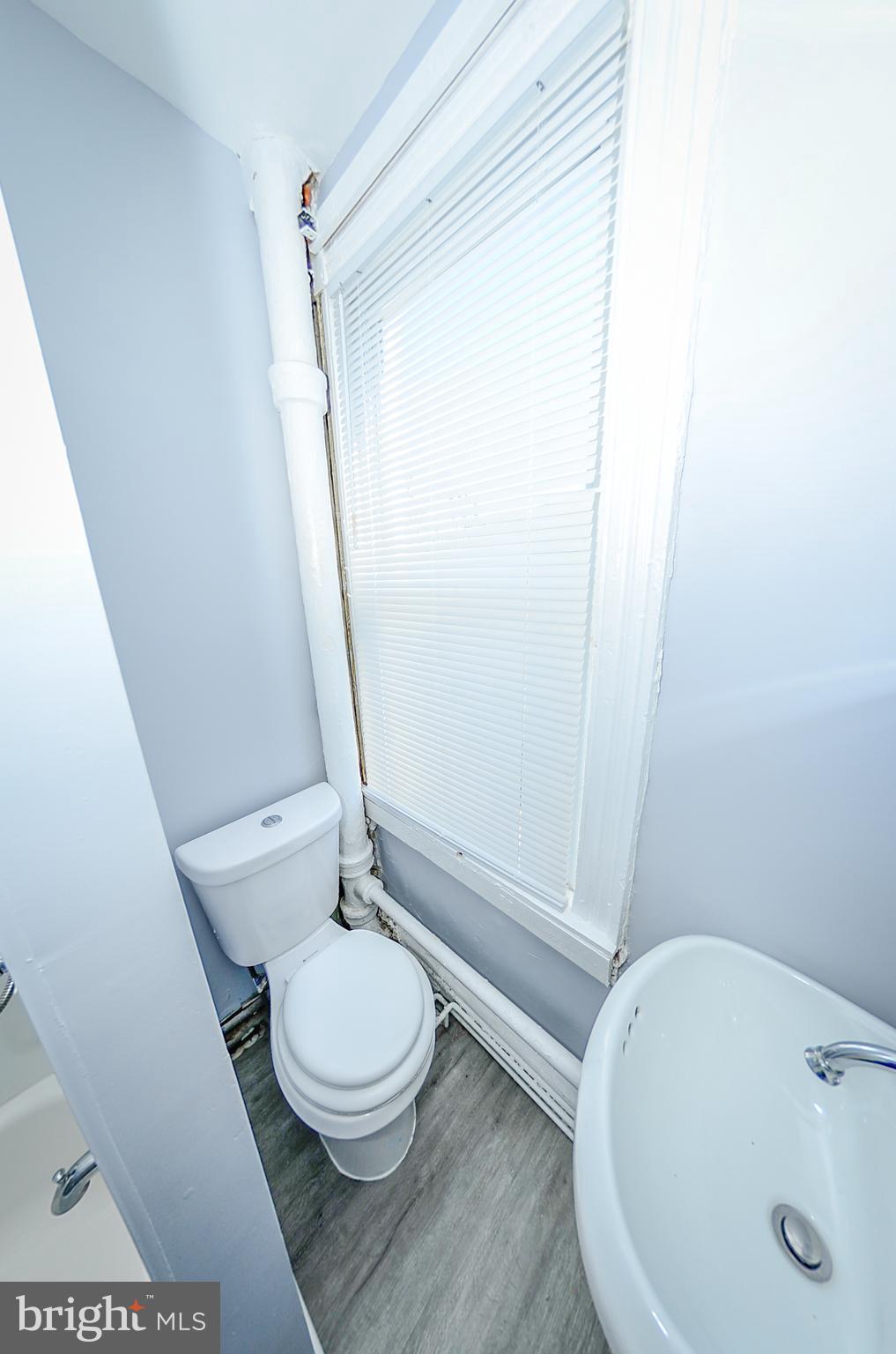 SANDTOWN-WINCHESTER - Residential