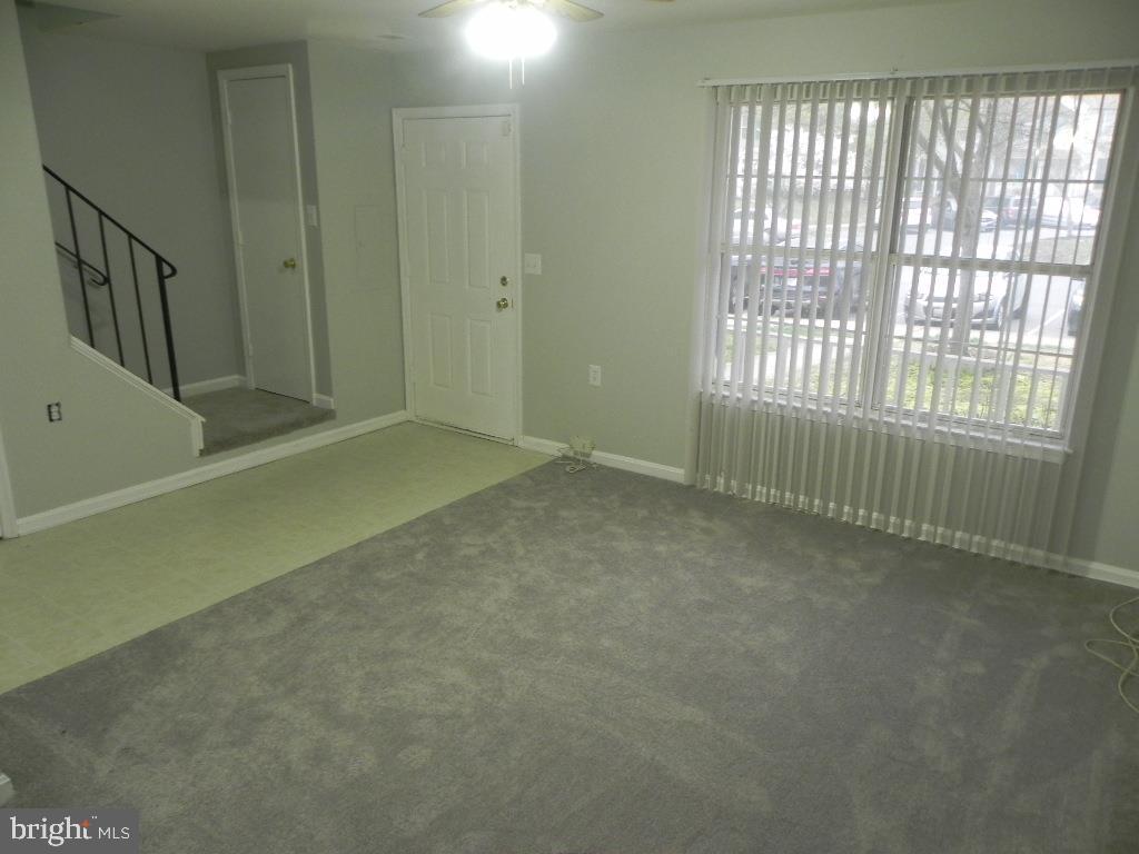 TANGLEWOOD TOWNHOMES SUB - Residential Lease