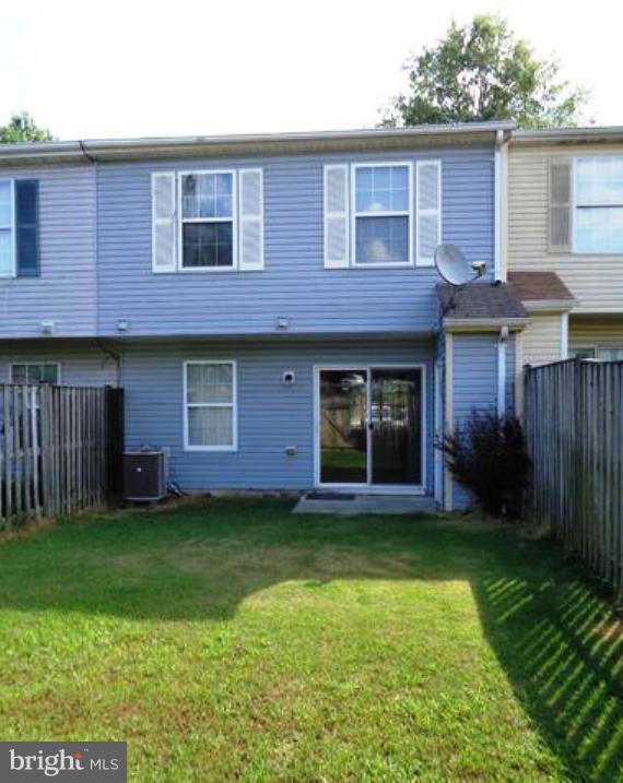 TANGLEWOOD TOWNHOMES SUB - Residential Lease