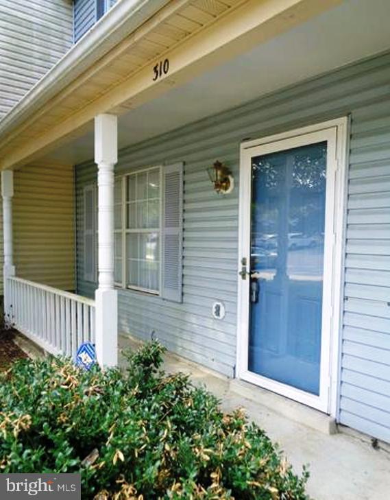 TANGLEWOOD TOWNHOMES SUB - Residential Lease