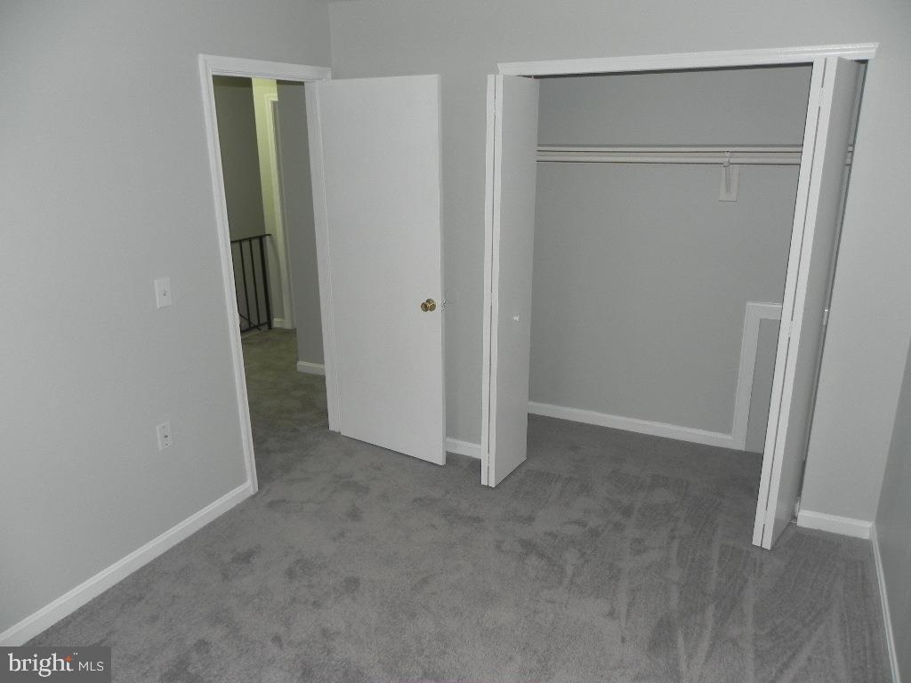 TANGLEWOOD TOWNHOMES SUB - Residential Lease