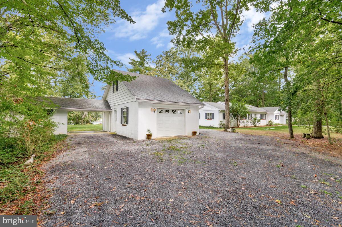 DRUM POINT - Residential