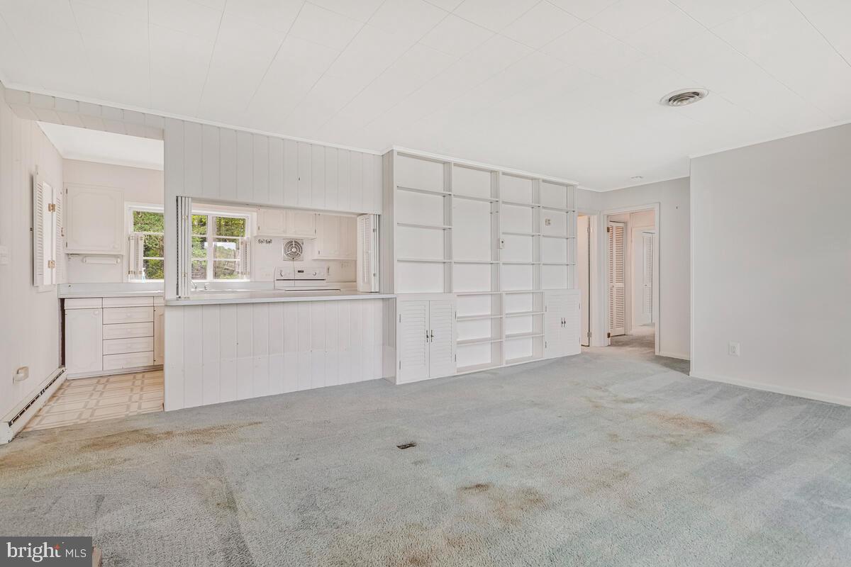 DRUM POINT - Residential