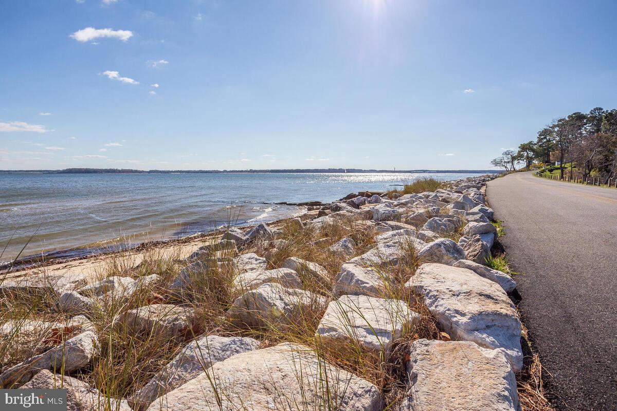 DRUM POINT - Residential