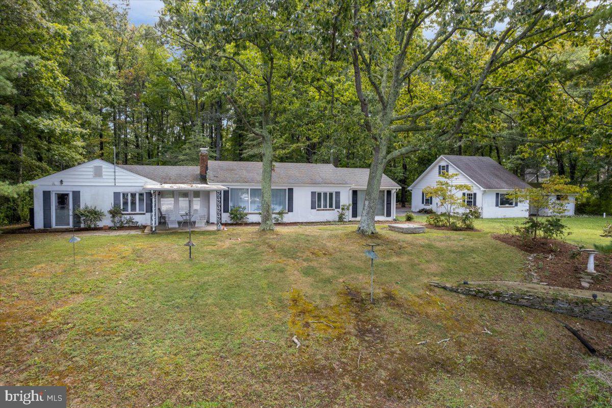 DRUM POINT - Residential