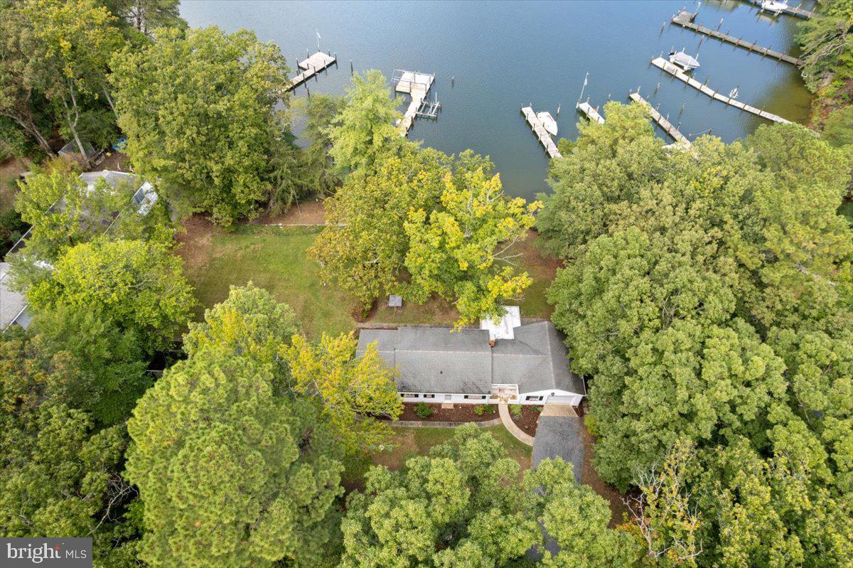 DRUM POINT - Residential