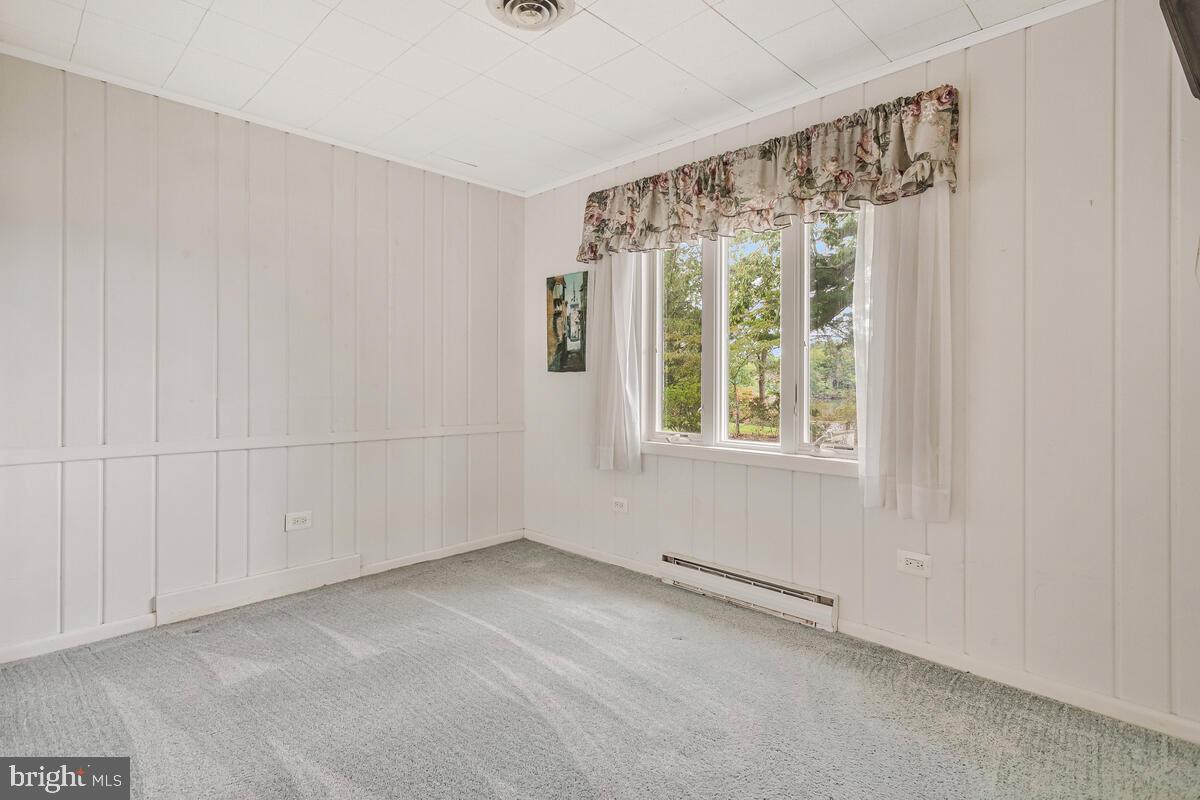 DRUM POINT - Residential