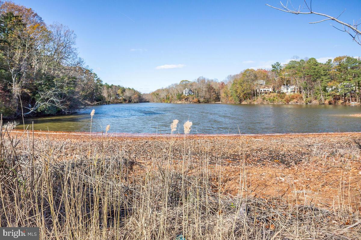 DRUM POINT - Residential