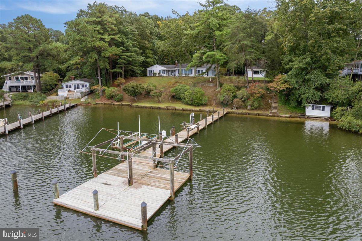 DRUM POINT - Residential