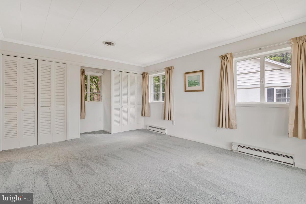 DRUM POINT - Residential