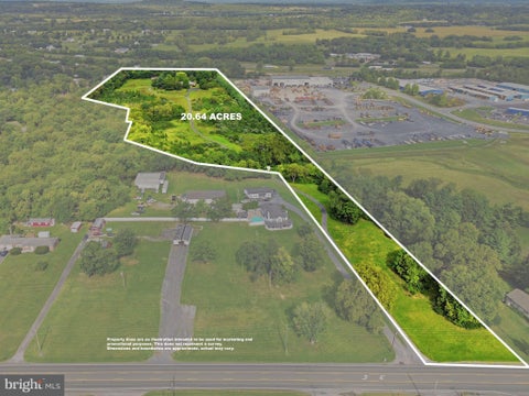 Photo of 2673 Martinsburg Pike, STEPHENSON, VA 22656 (MLS # VAFV2044762)