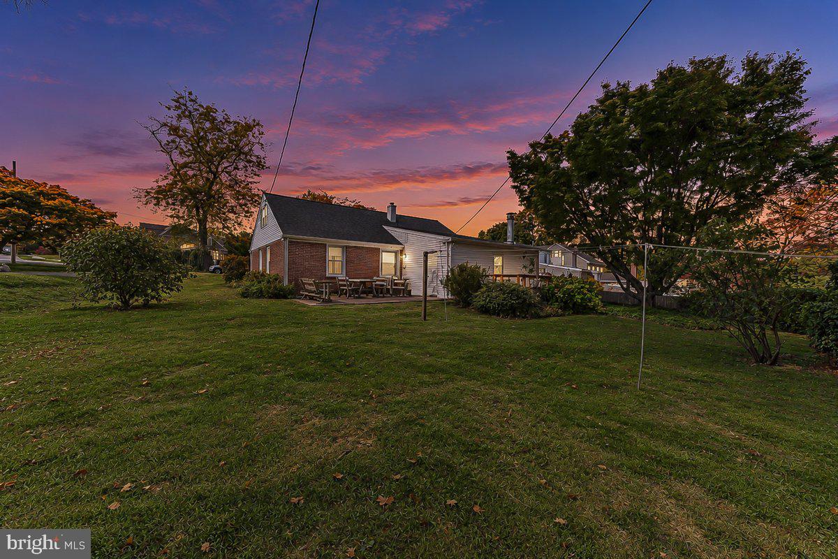 9 LONGWOOD DRIVE