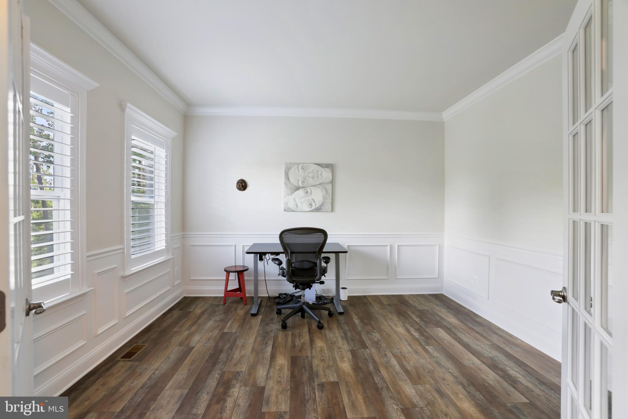 ROYAL OAKS - Residential