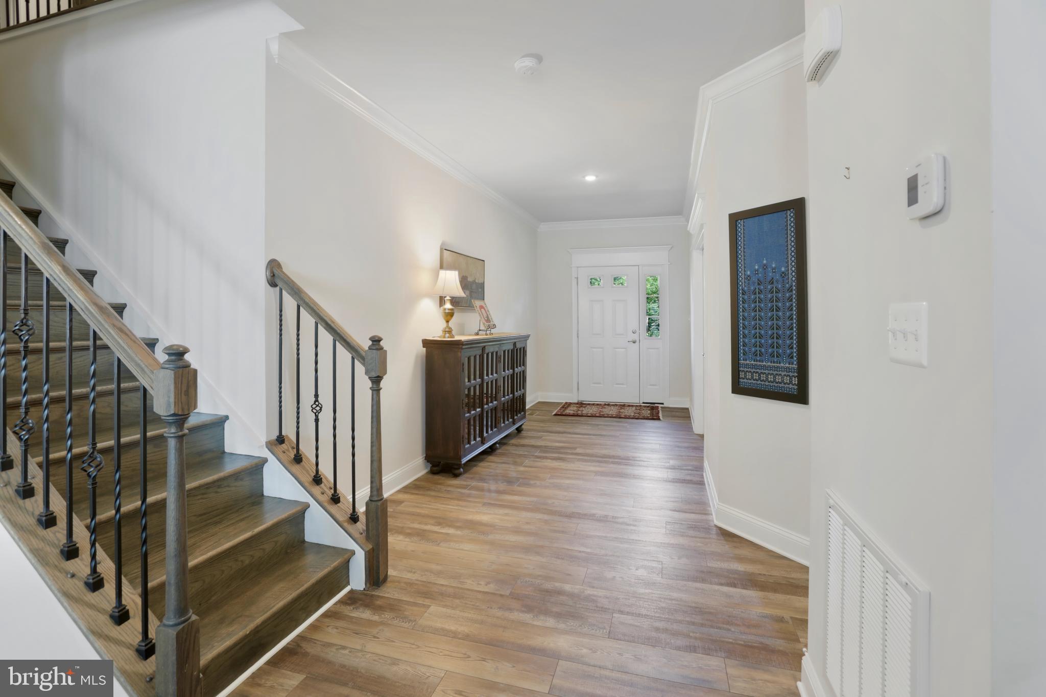 ROYAL OAKS - Residential