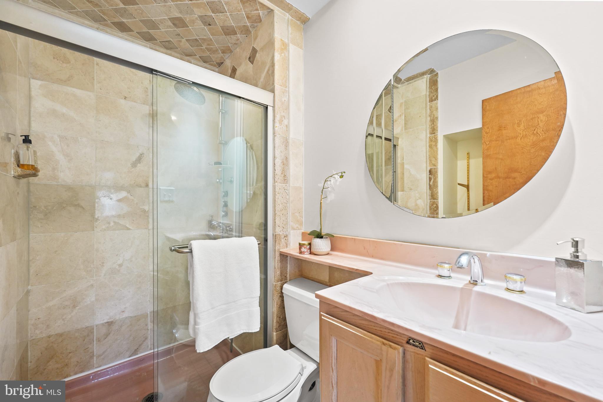 STONEGATE - Residential