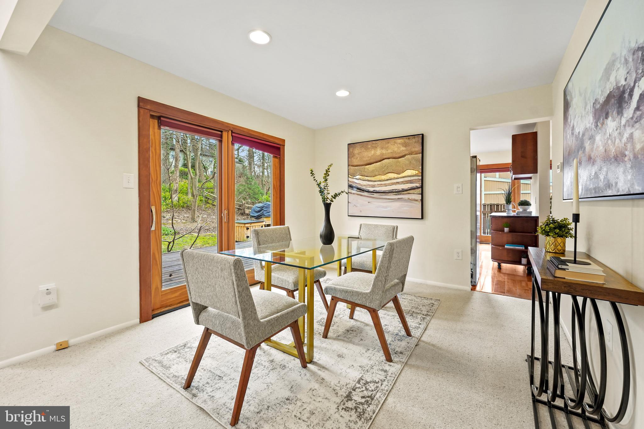 STONEGATE - Residential