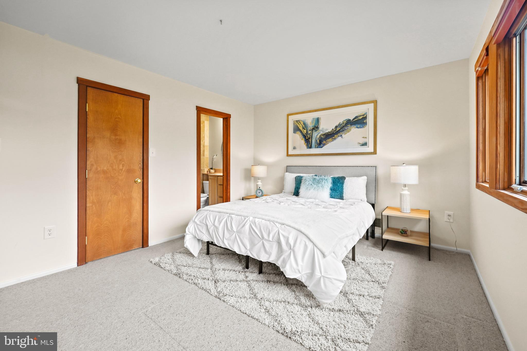 STONEGATE - Residential