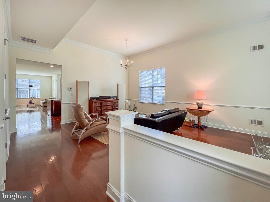 245 CARSON WAY