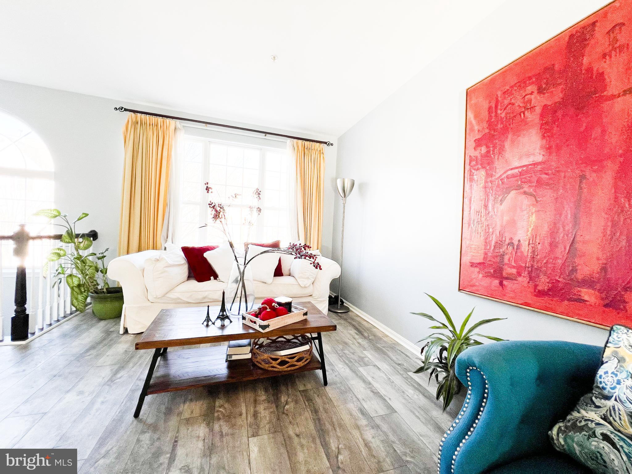 RUSSETT GREEN - Residential