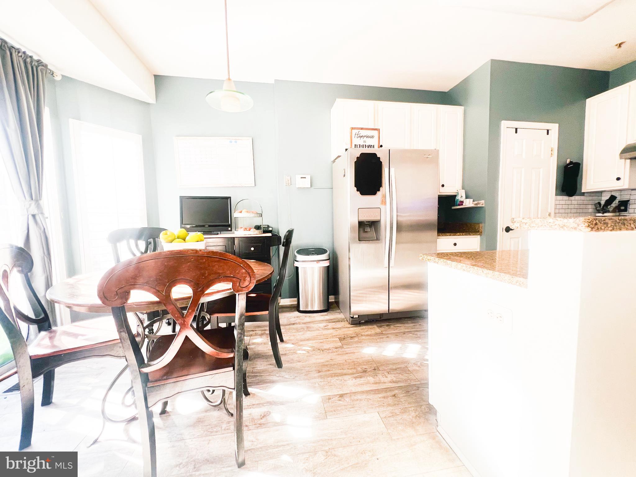 RUSSETT GREEN - Residential