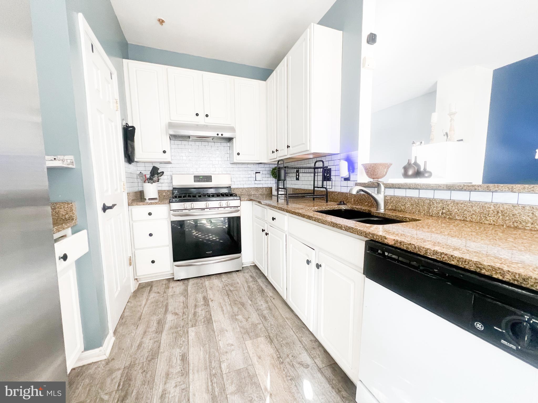 RUSSETT GREEN - Residential