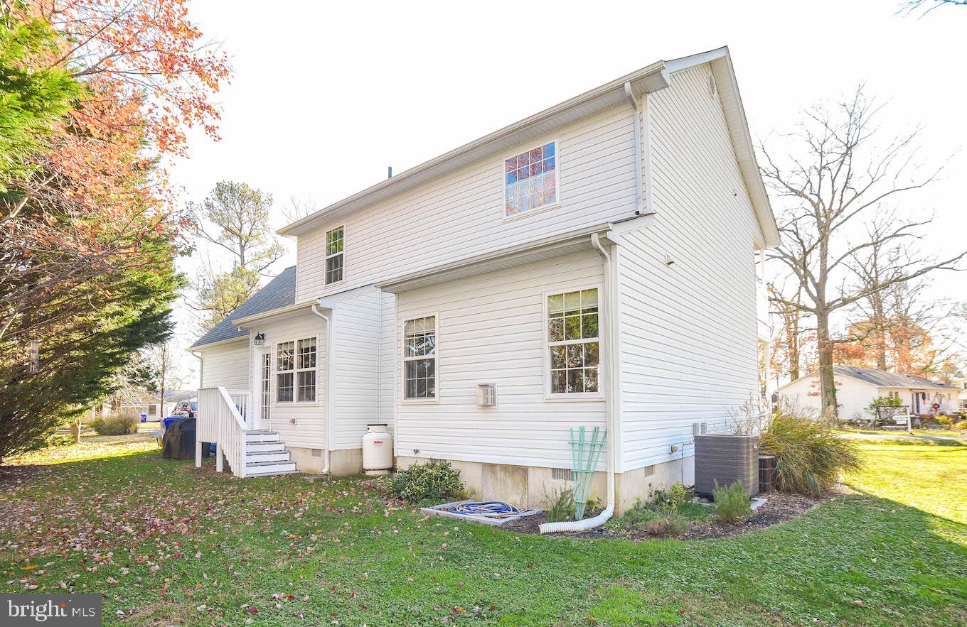 COBB ISLAND - Residential