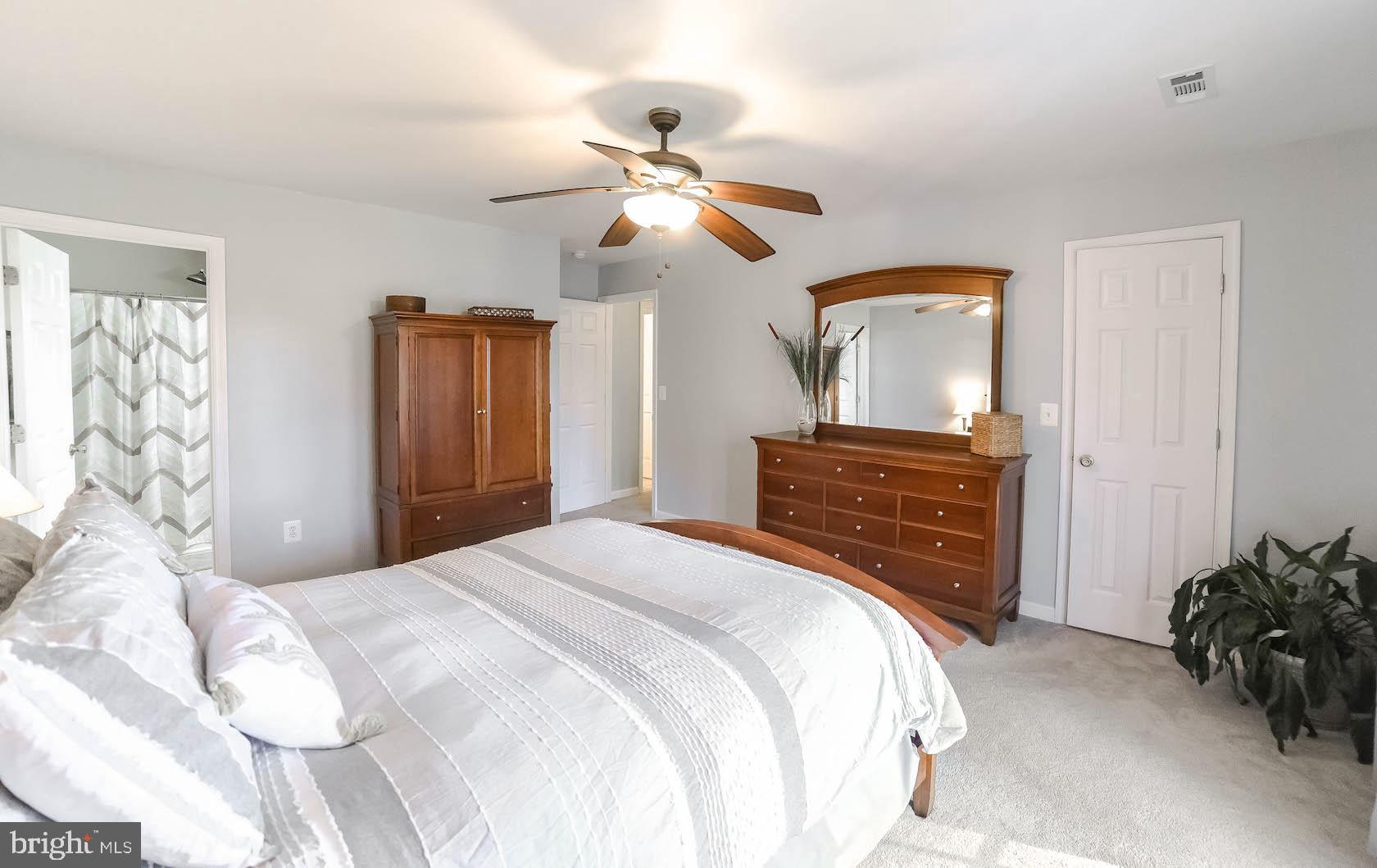 COBB ISLAND - Residential