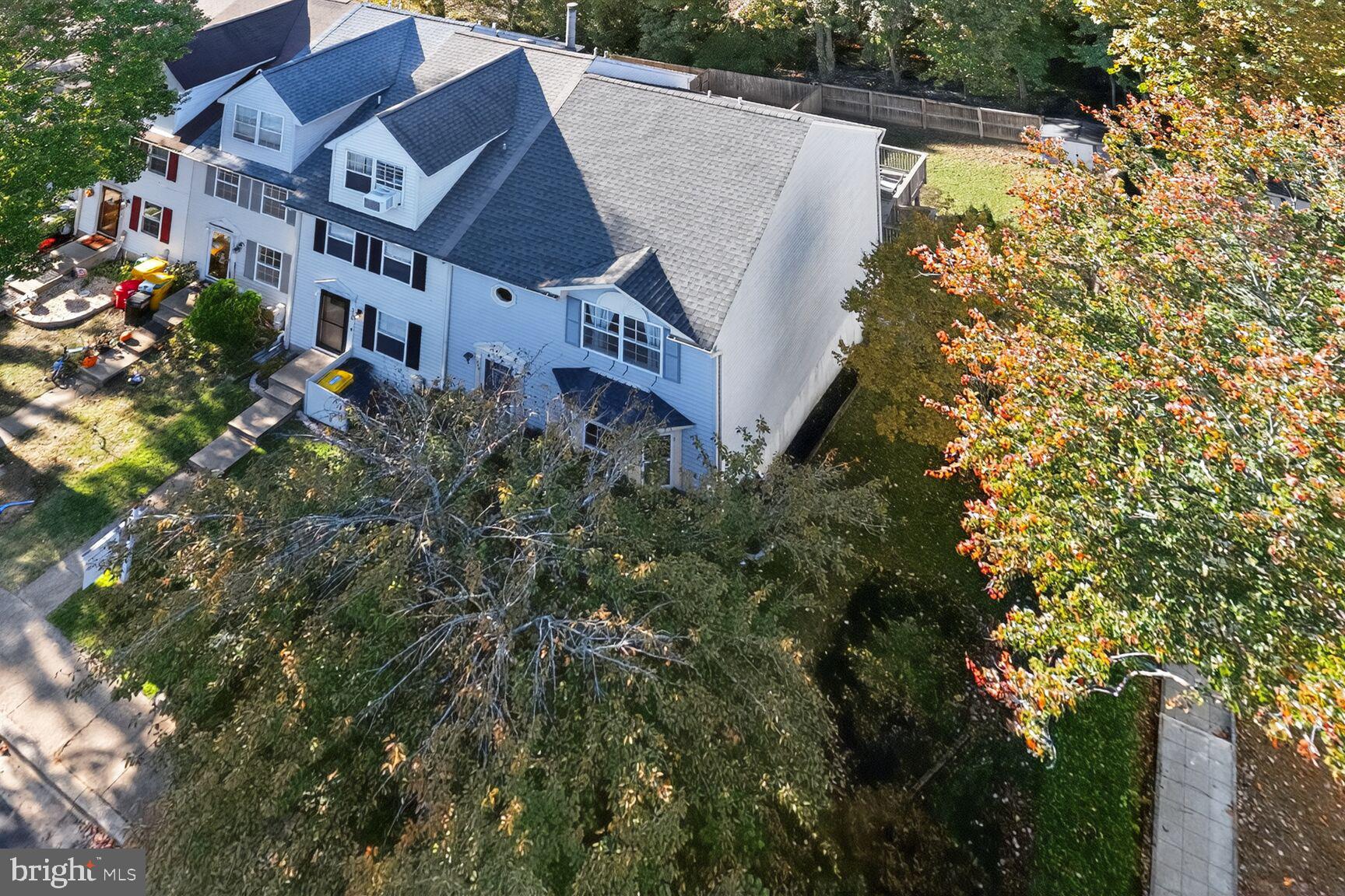 CAPETOWNE - Residential