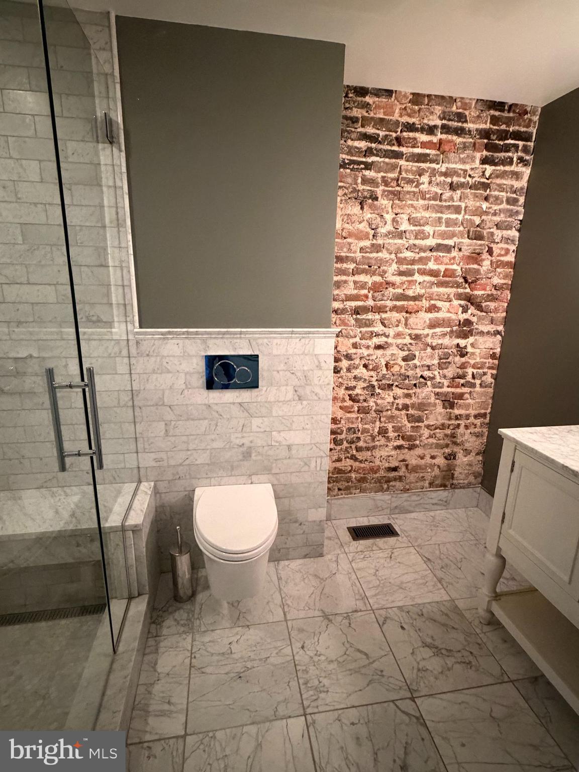 WESTPORT - Residential