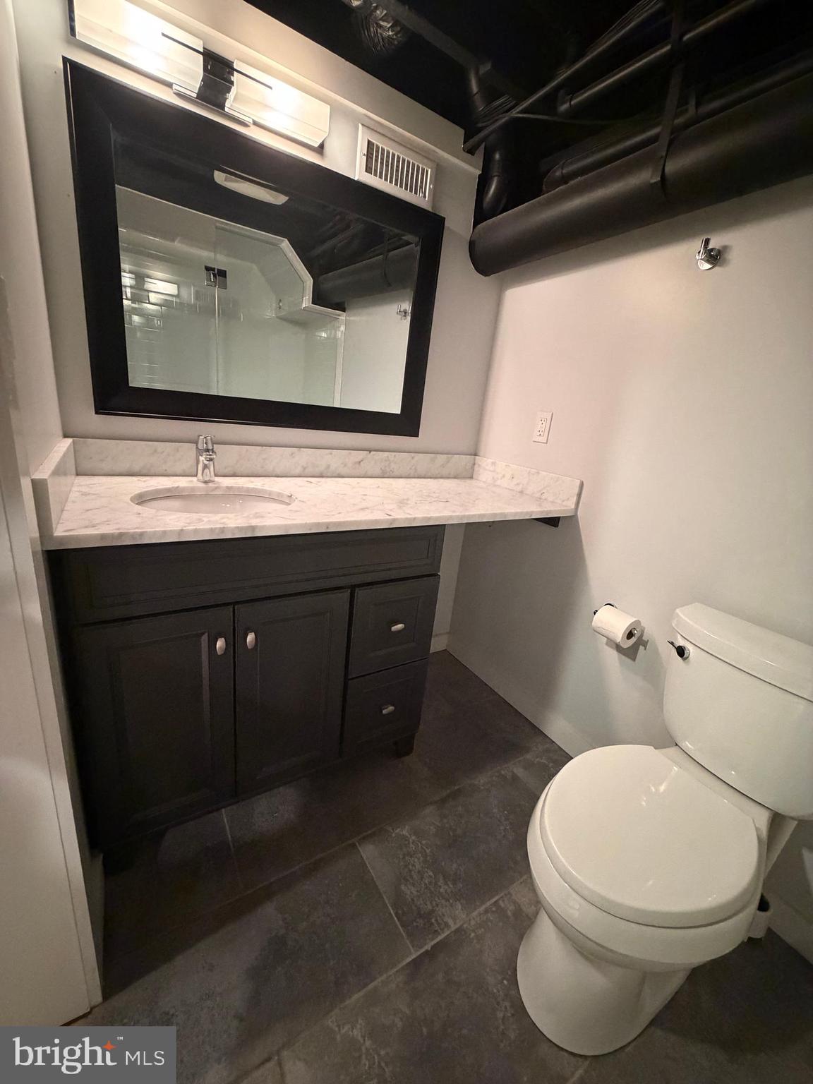 WESTPORT - Residential