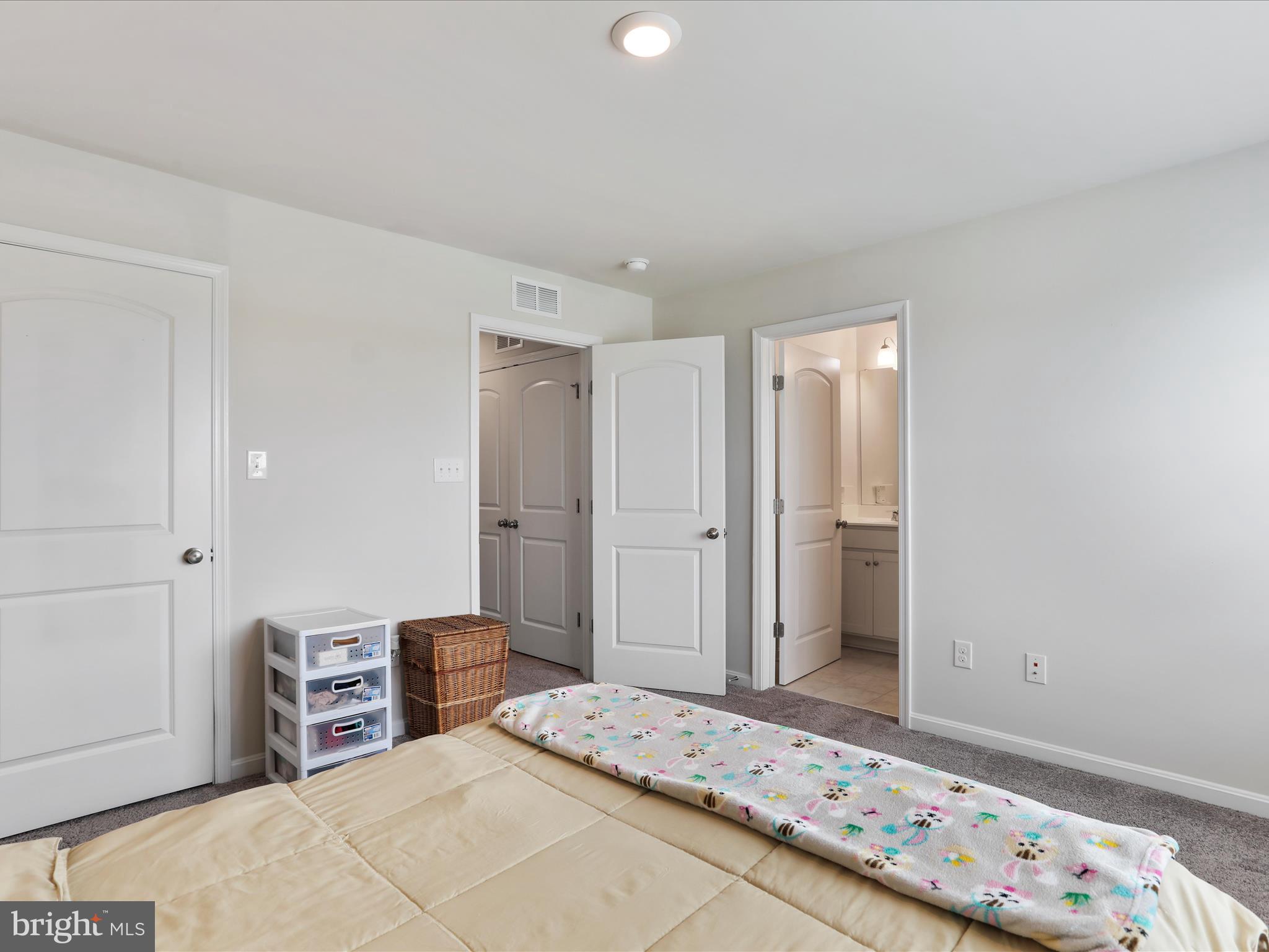 BERKELEY RIDGE - Residential