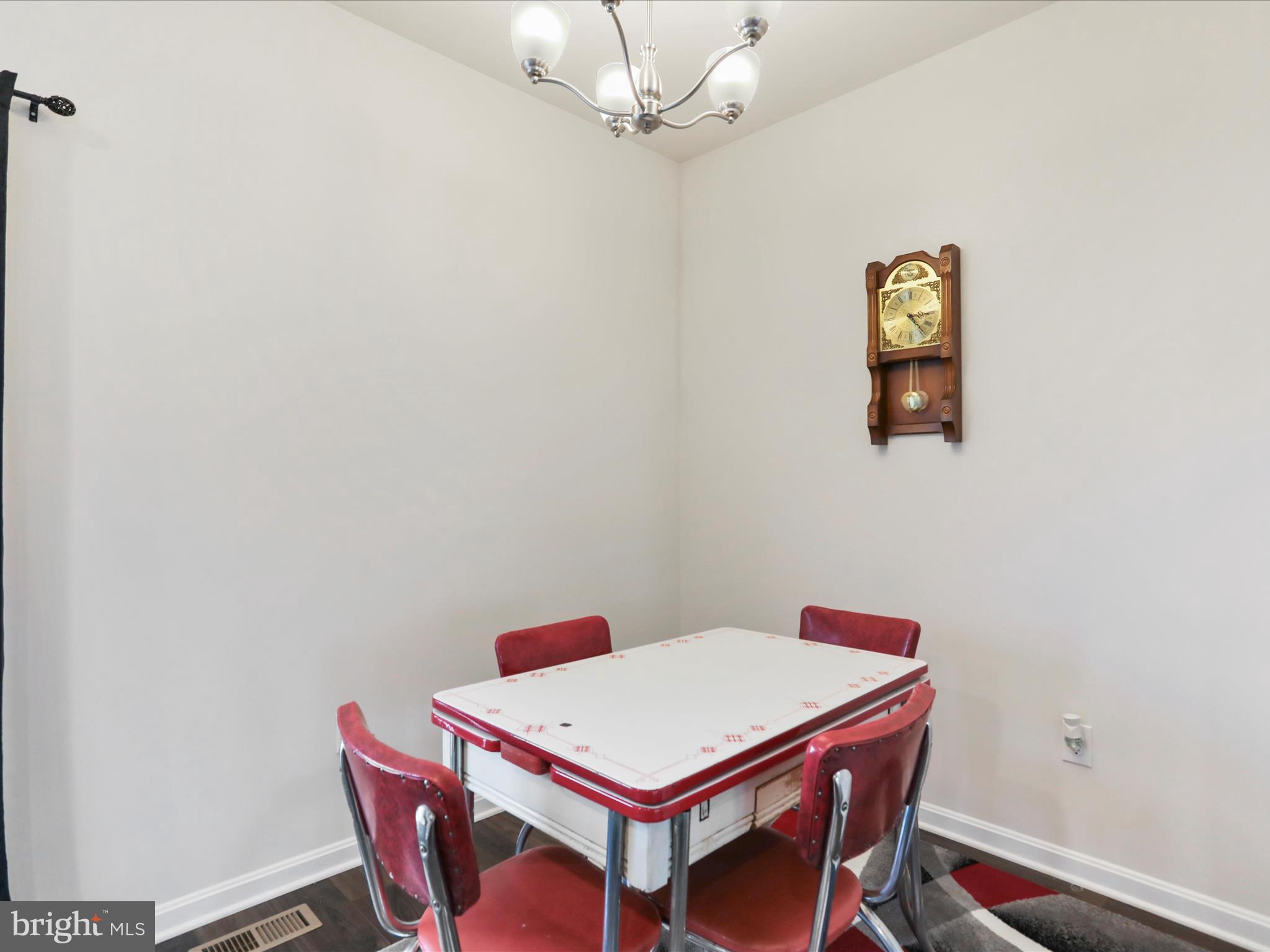 BERKELEY RIDGE - Residential