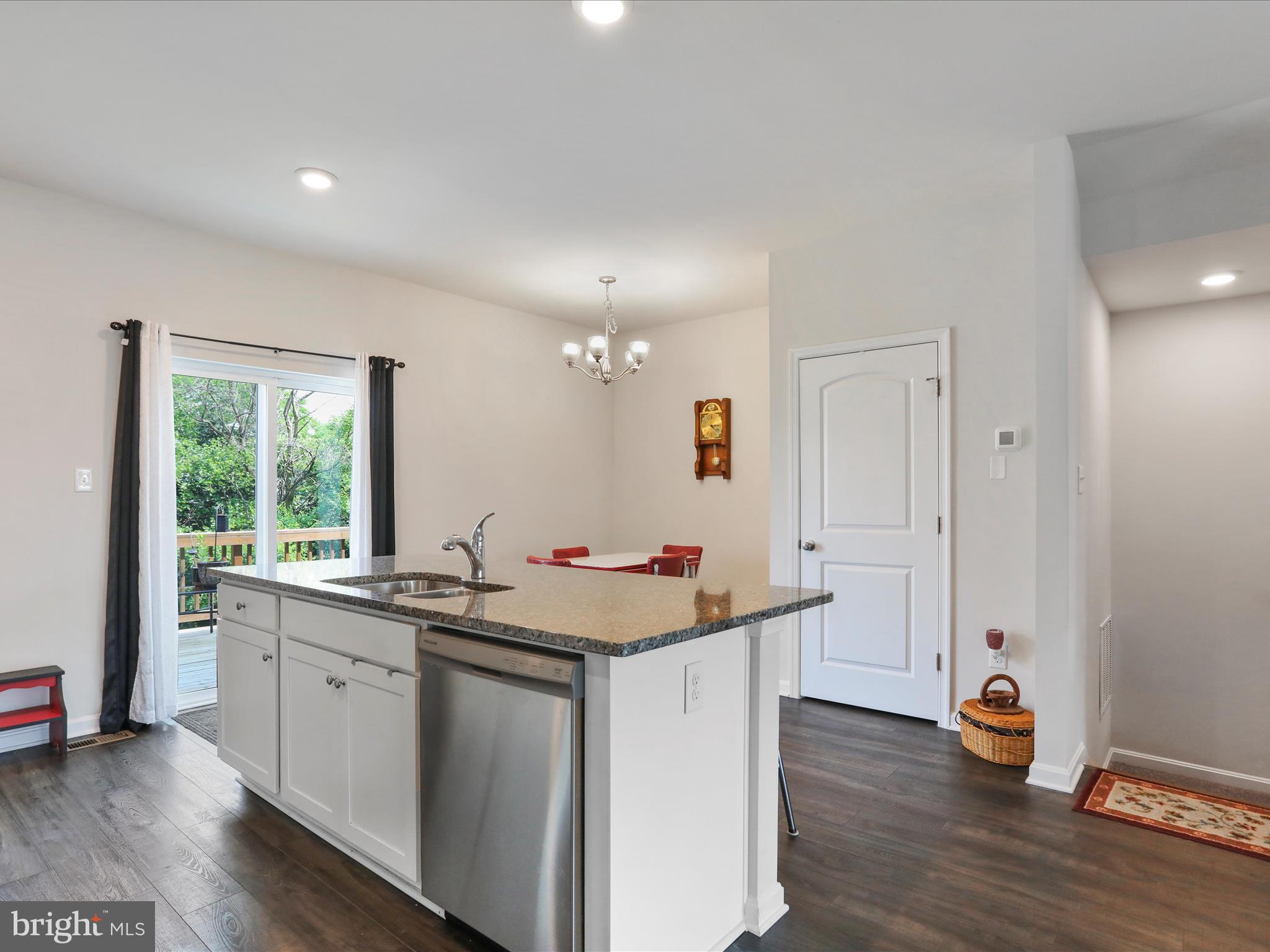 BERKELEY RIDGE - Residential