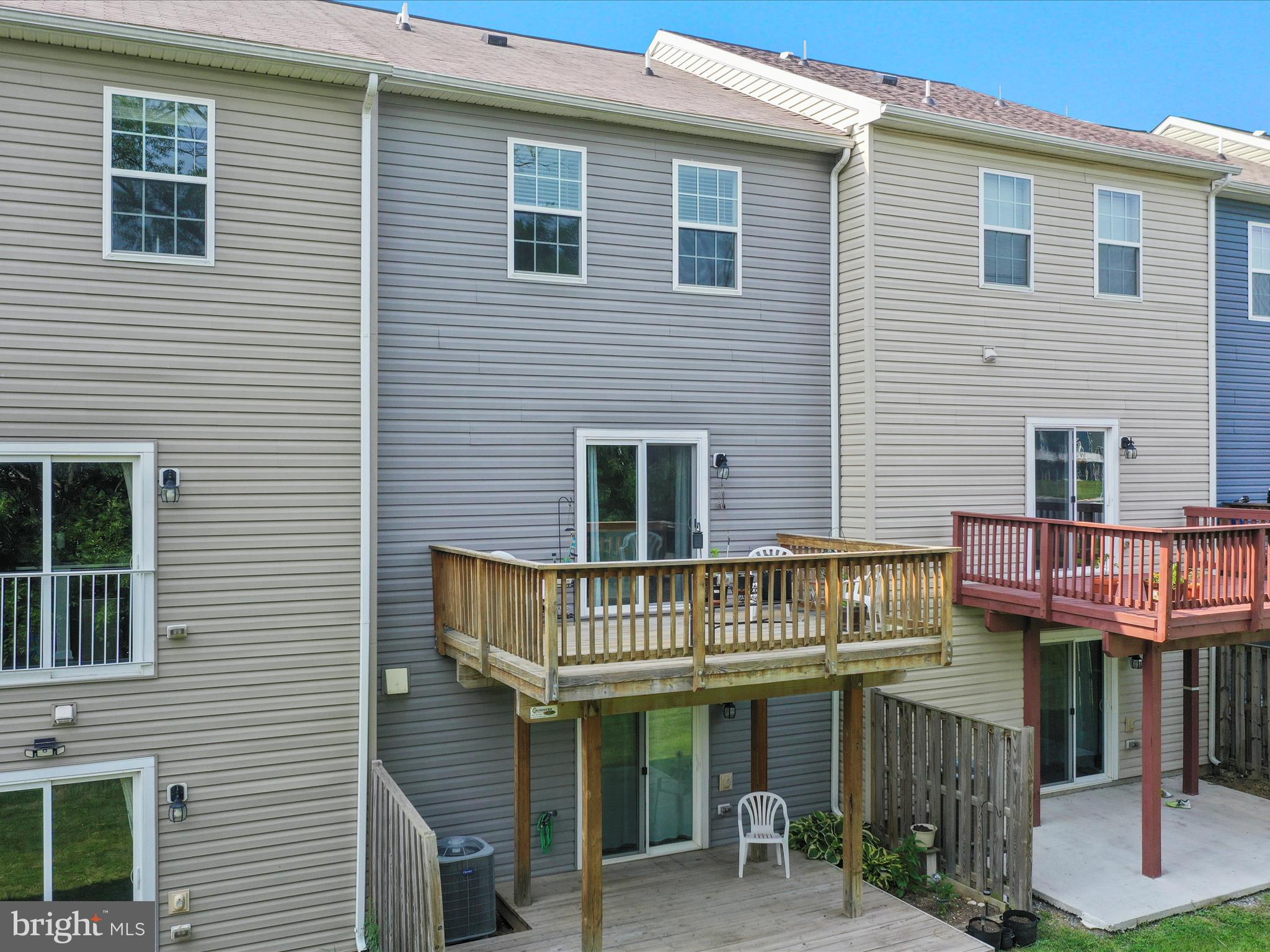 BERKELEY RIDGE - Residential