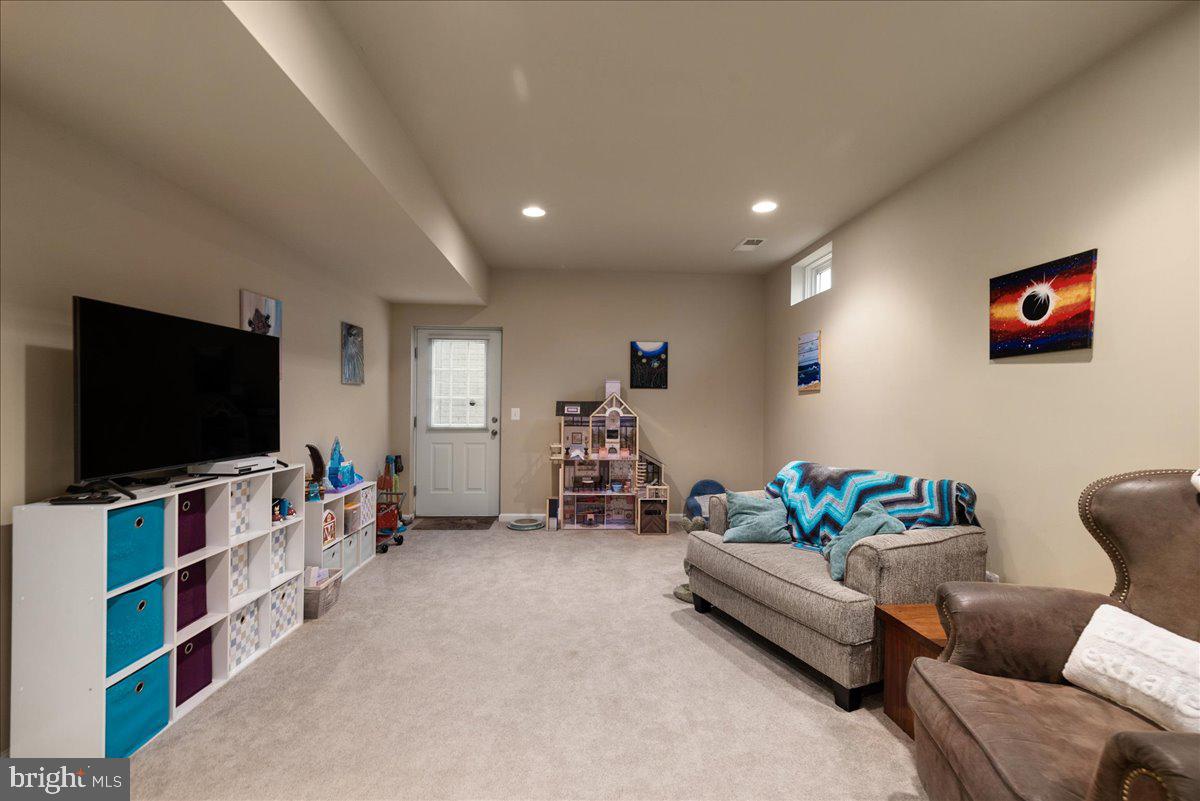 SNOWDEN BRIDGE - Residential