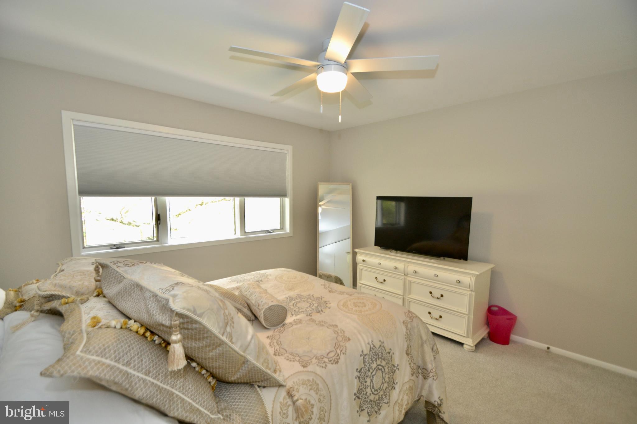 VELVET HILLS SOUTH - Residential