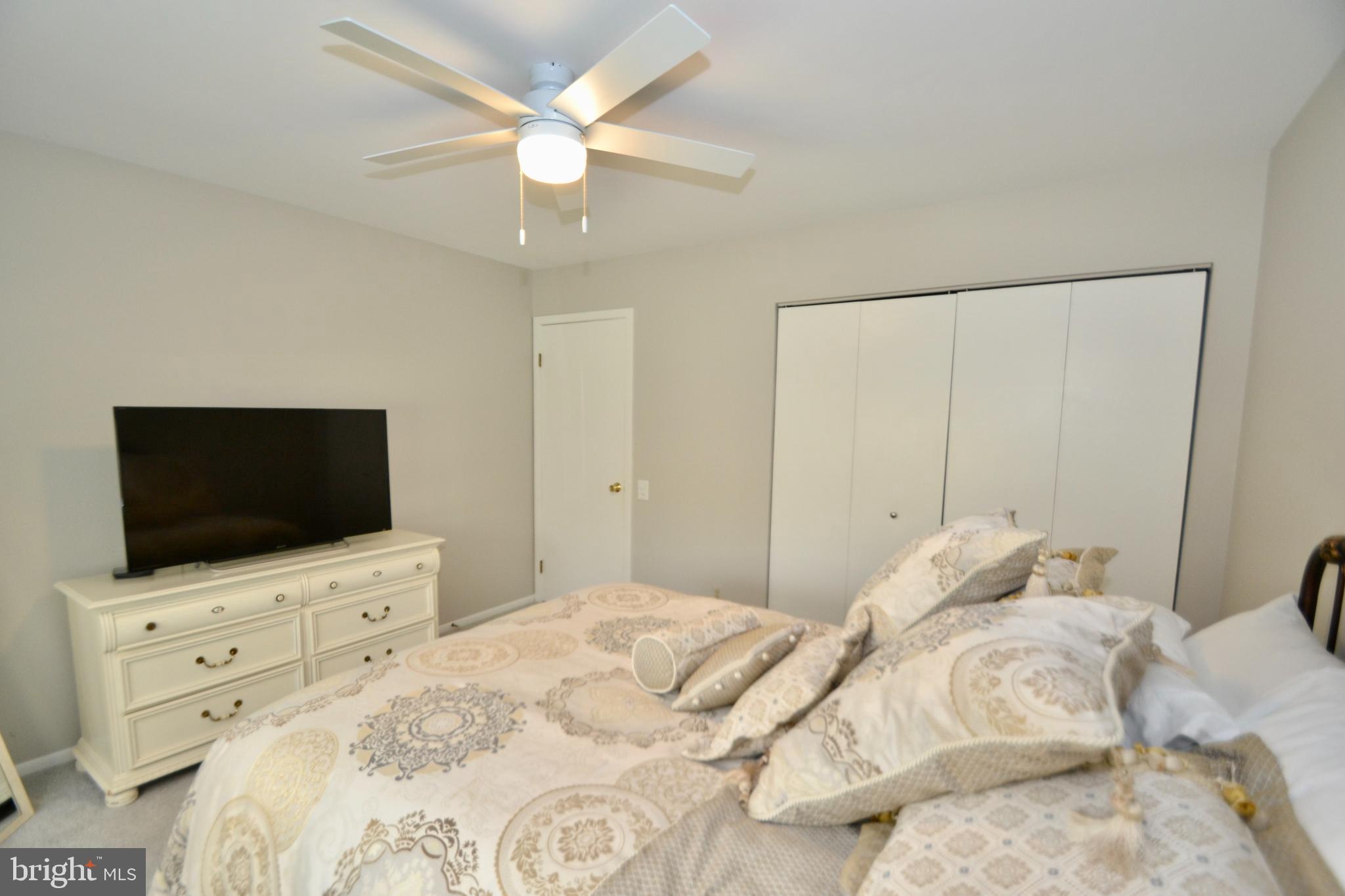 VELVET HILLS SOUTH - Residential