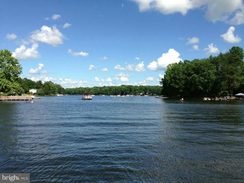 LAKE OF THE WOODS - Residential