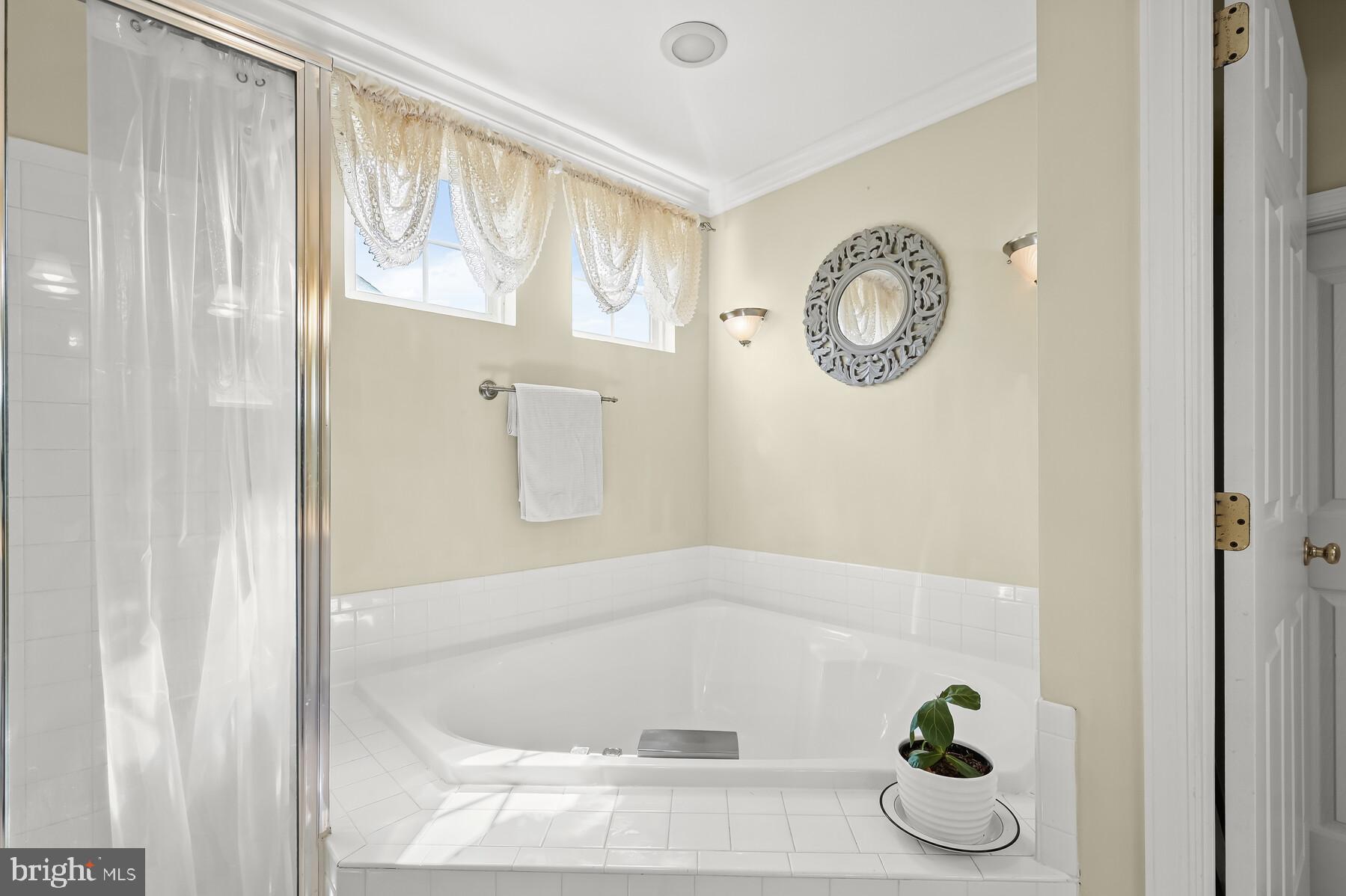 GLENSIDE FARMS - Residential