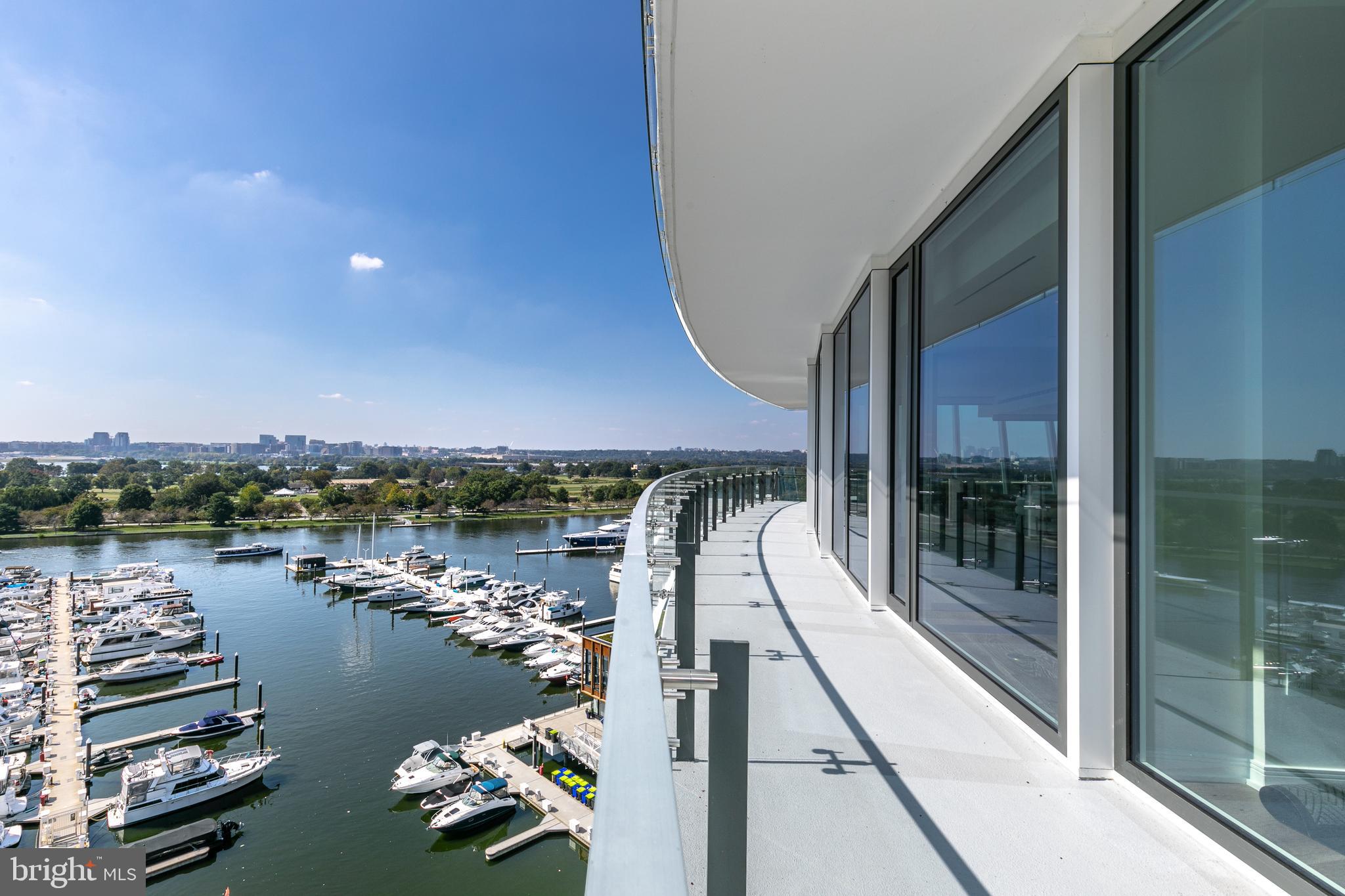 SOUTHWEST WATERFRONT - Residential
