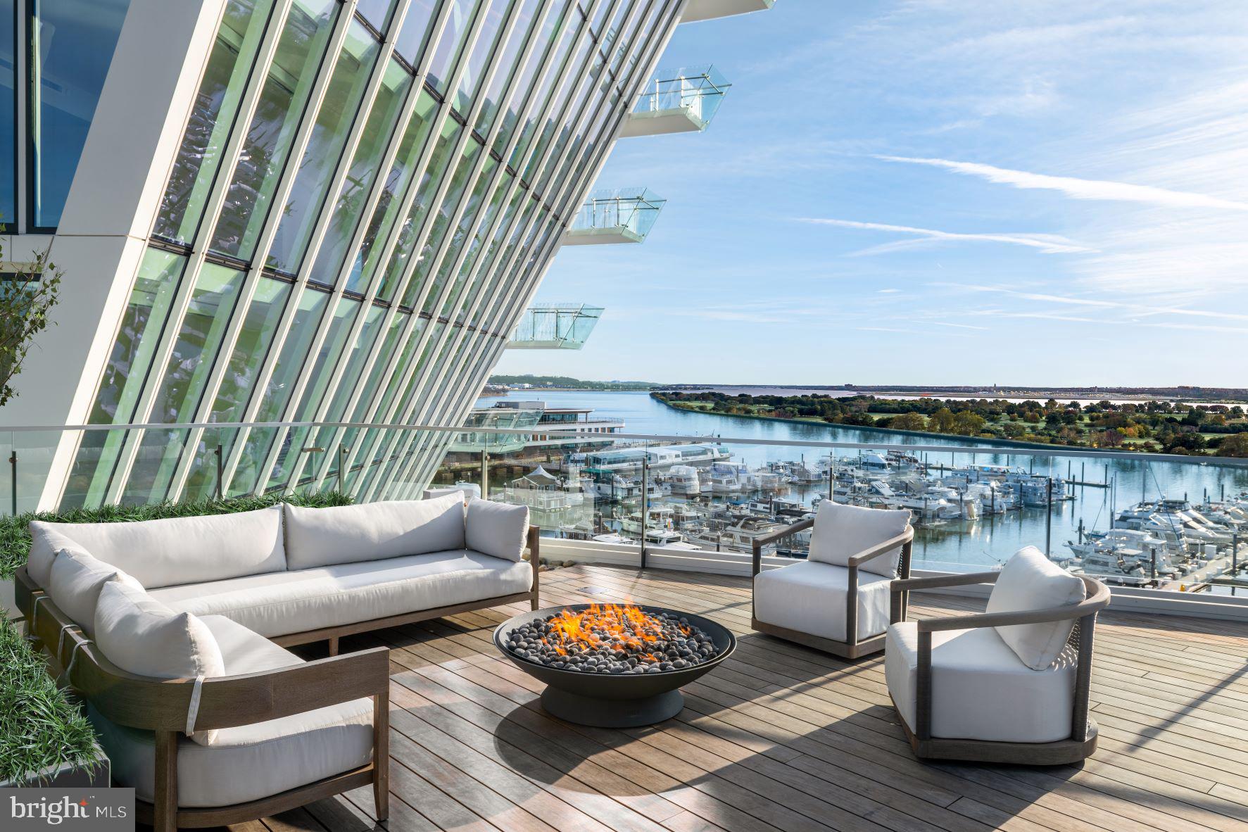 SOUTHWEST WATERFRONT - Residential