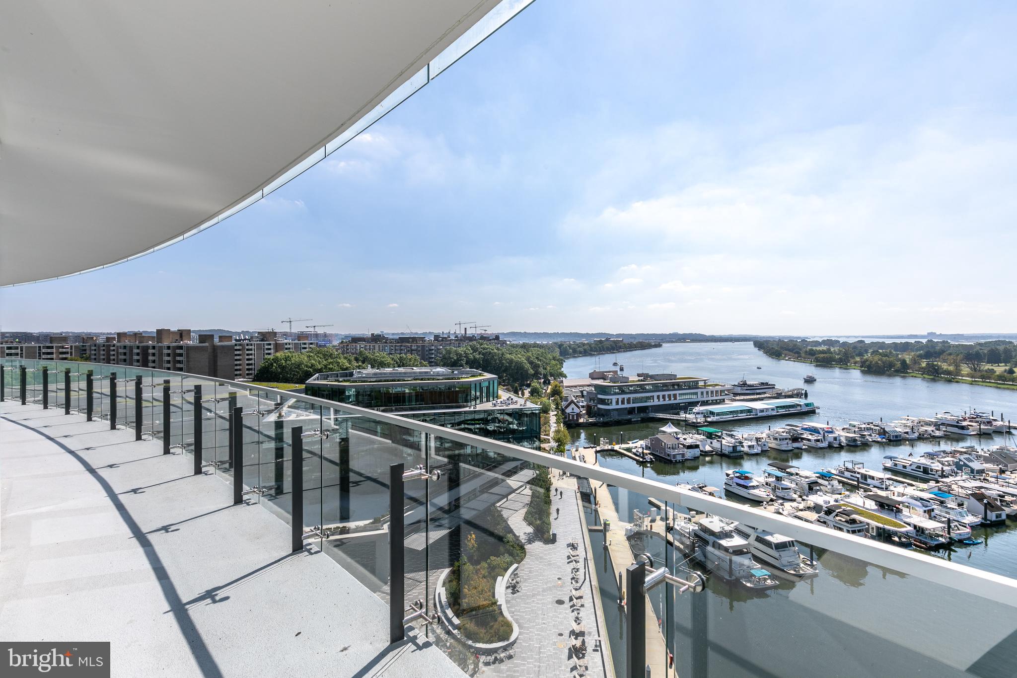 SOUTHWEST WATERFRONT - Residential