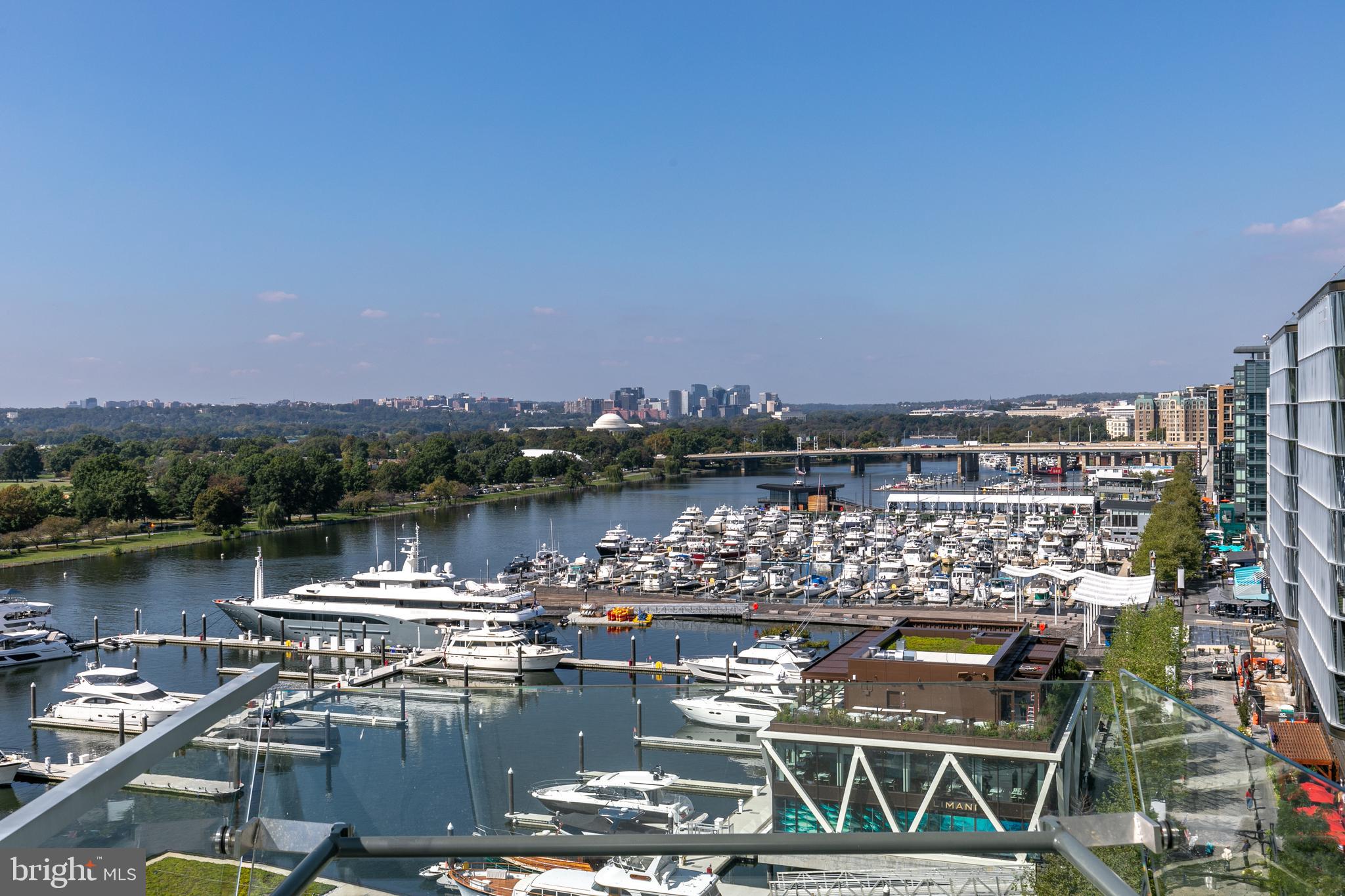 SOUTHWEST WATERFRONT - Residential