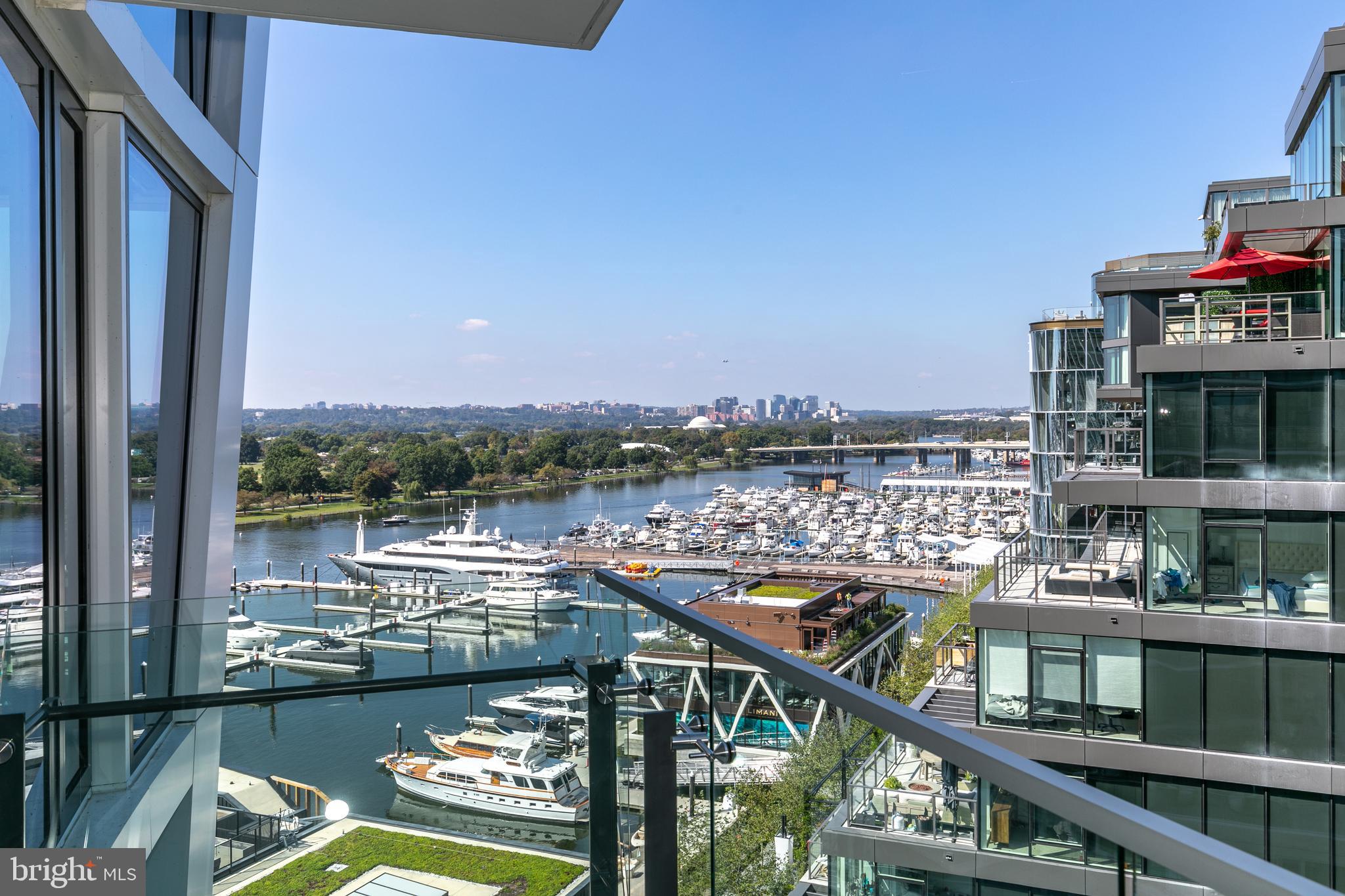SOUTHWEST WATERFRONT - Residential