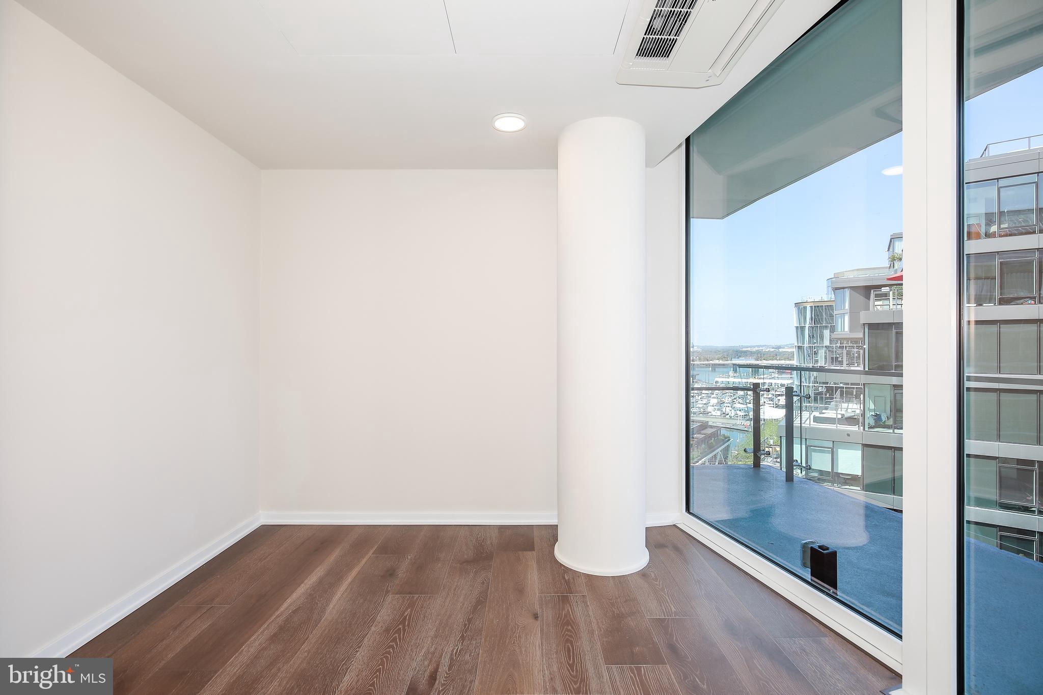 SOUTHWEST WATERFRONT - Residential