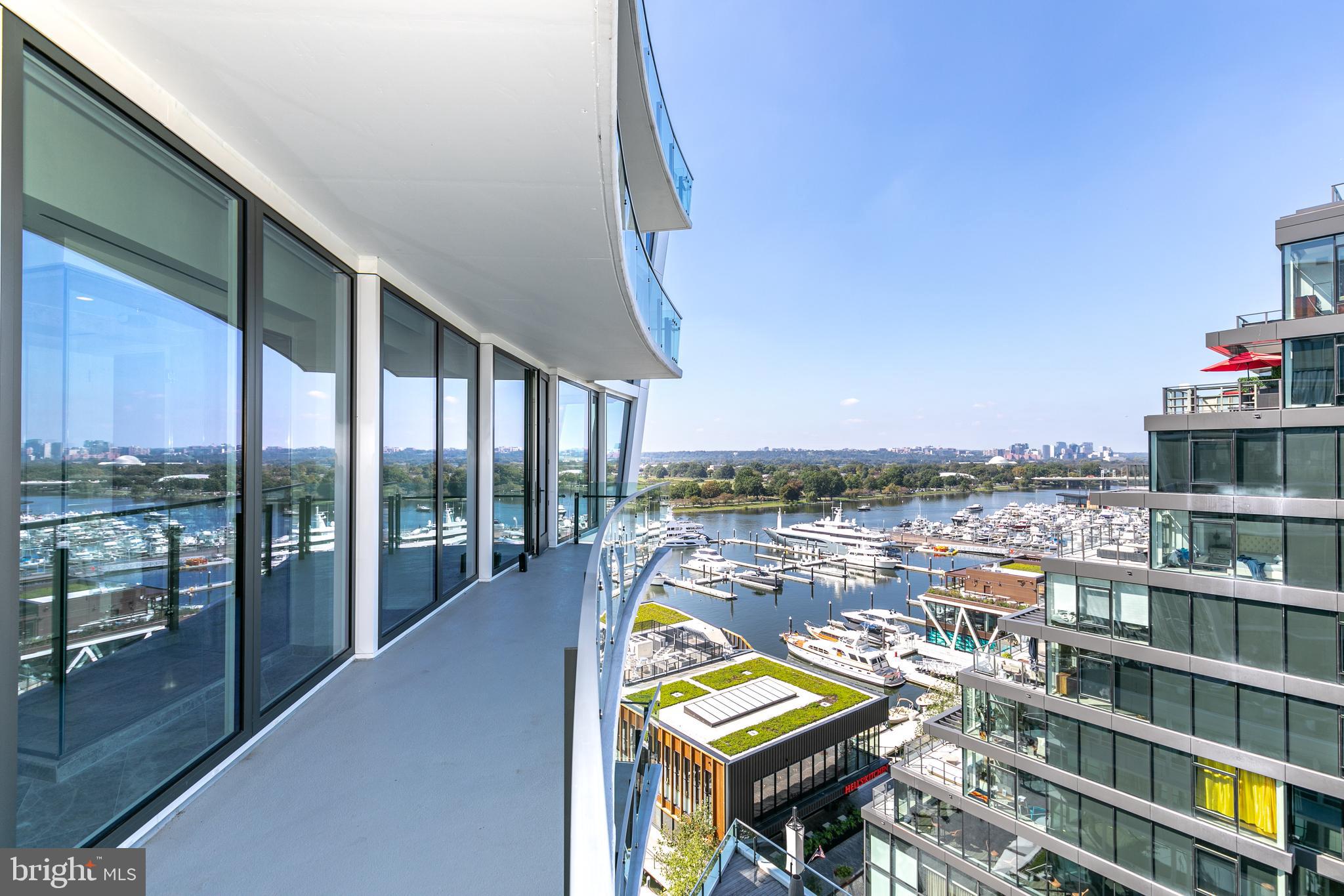 SOUTHWEST WATERFRONT - Residential
