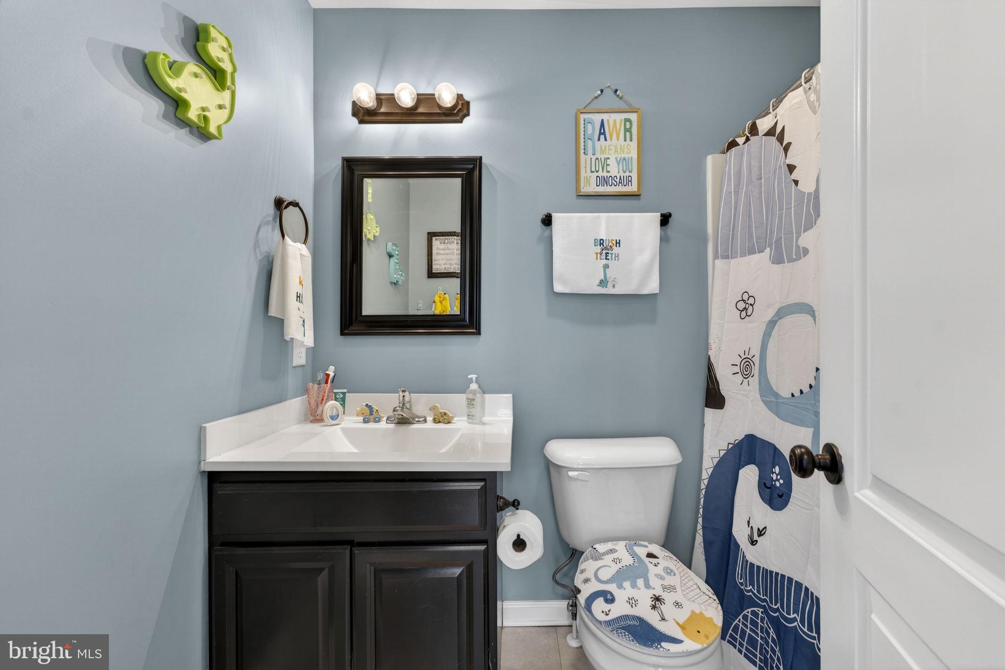 INWOOD VILLAGE - Residential