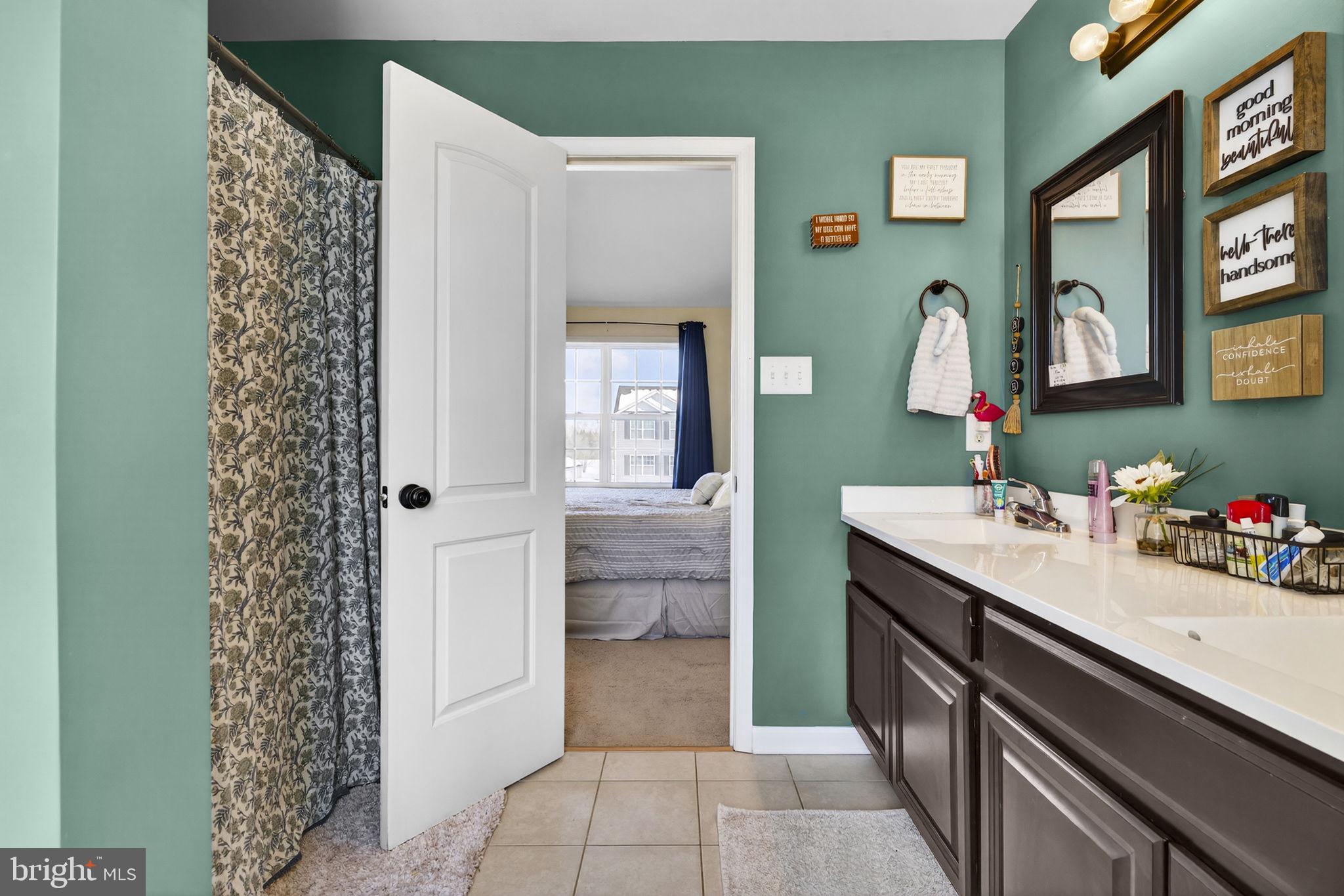 INWOOD VILLAGE - Residential