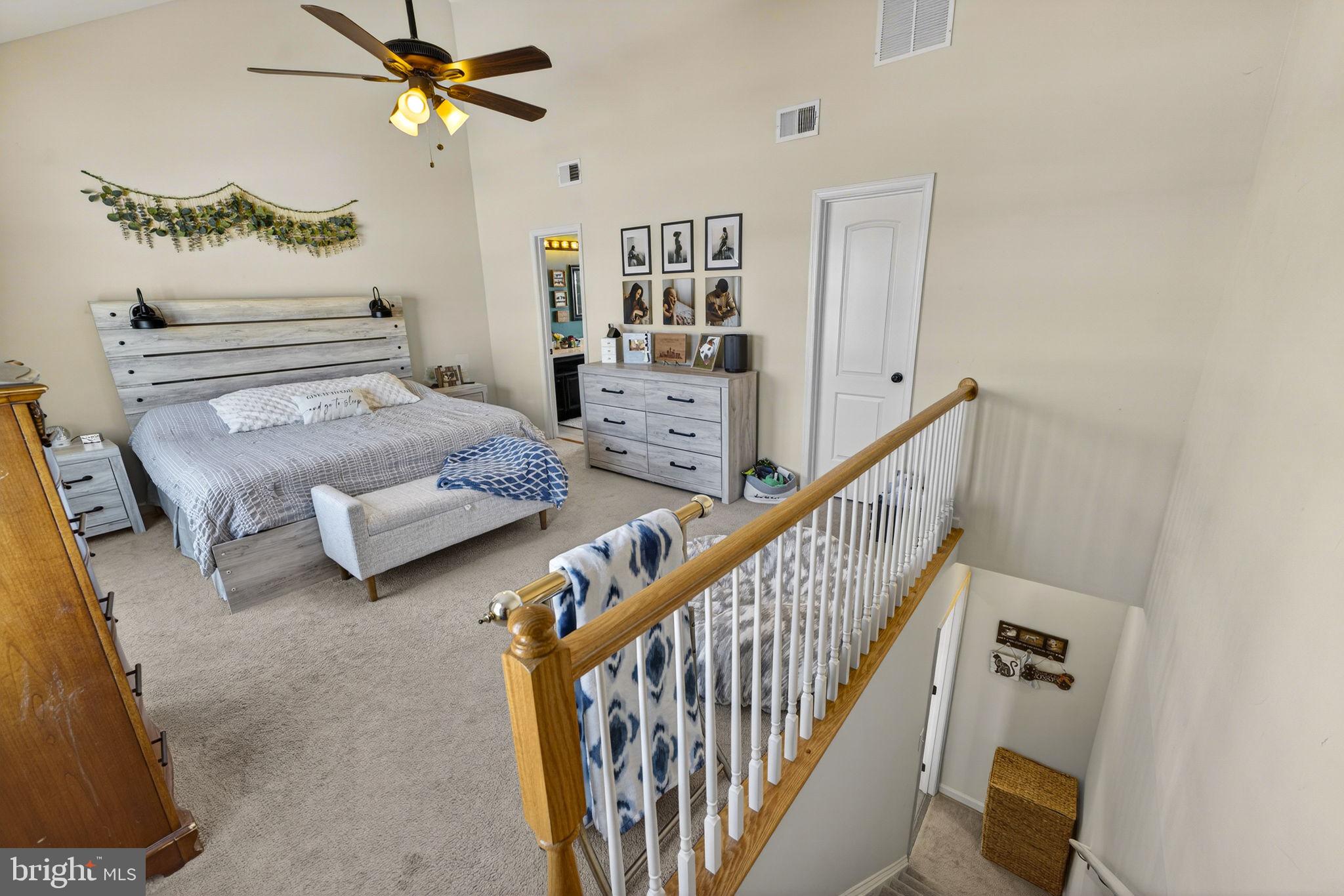 INWOOD VILLAGE - Residential