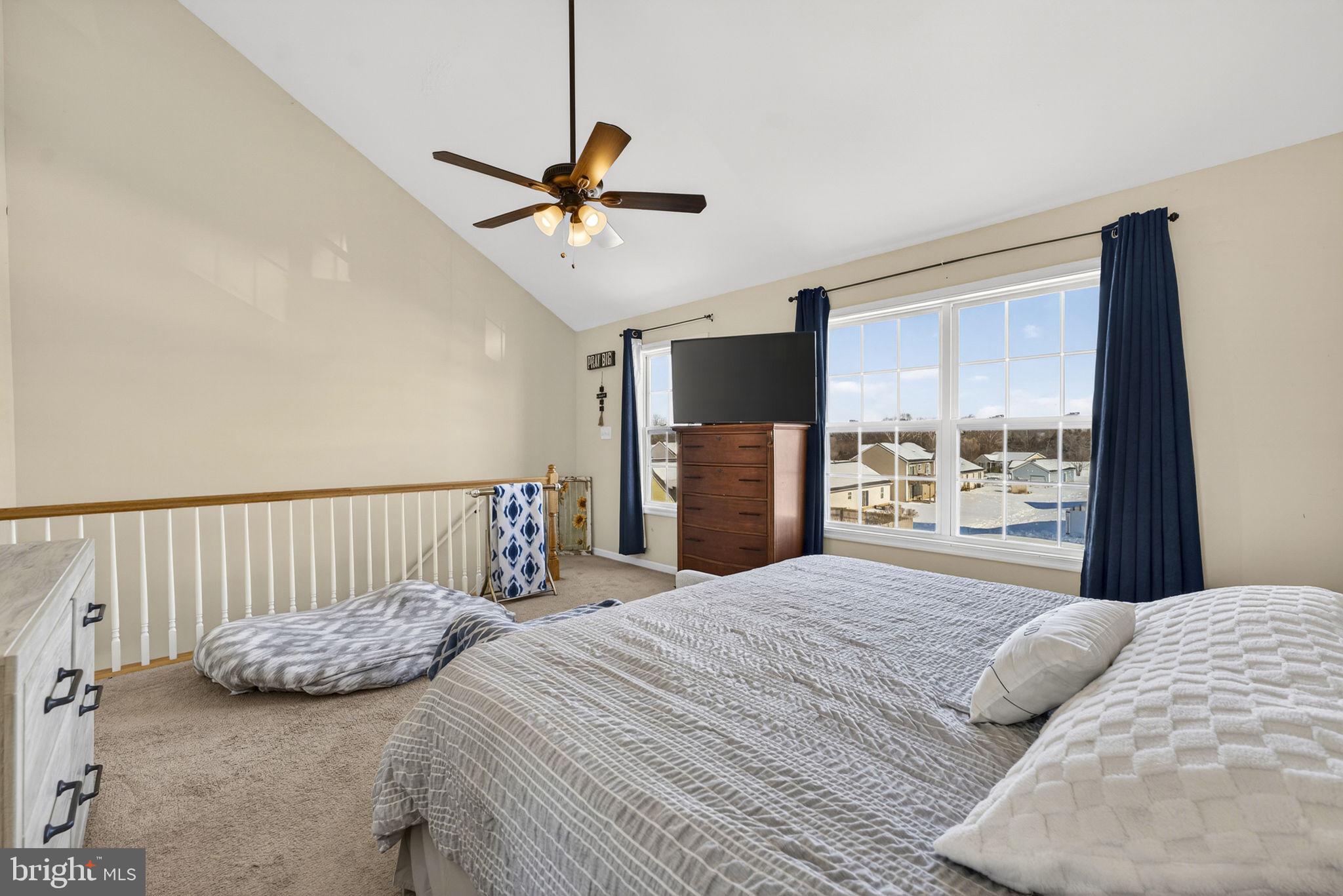 INWOOD VILLAGE - Residential